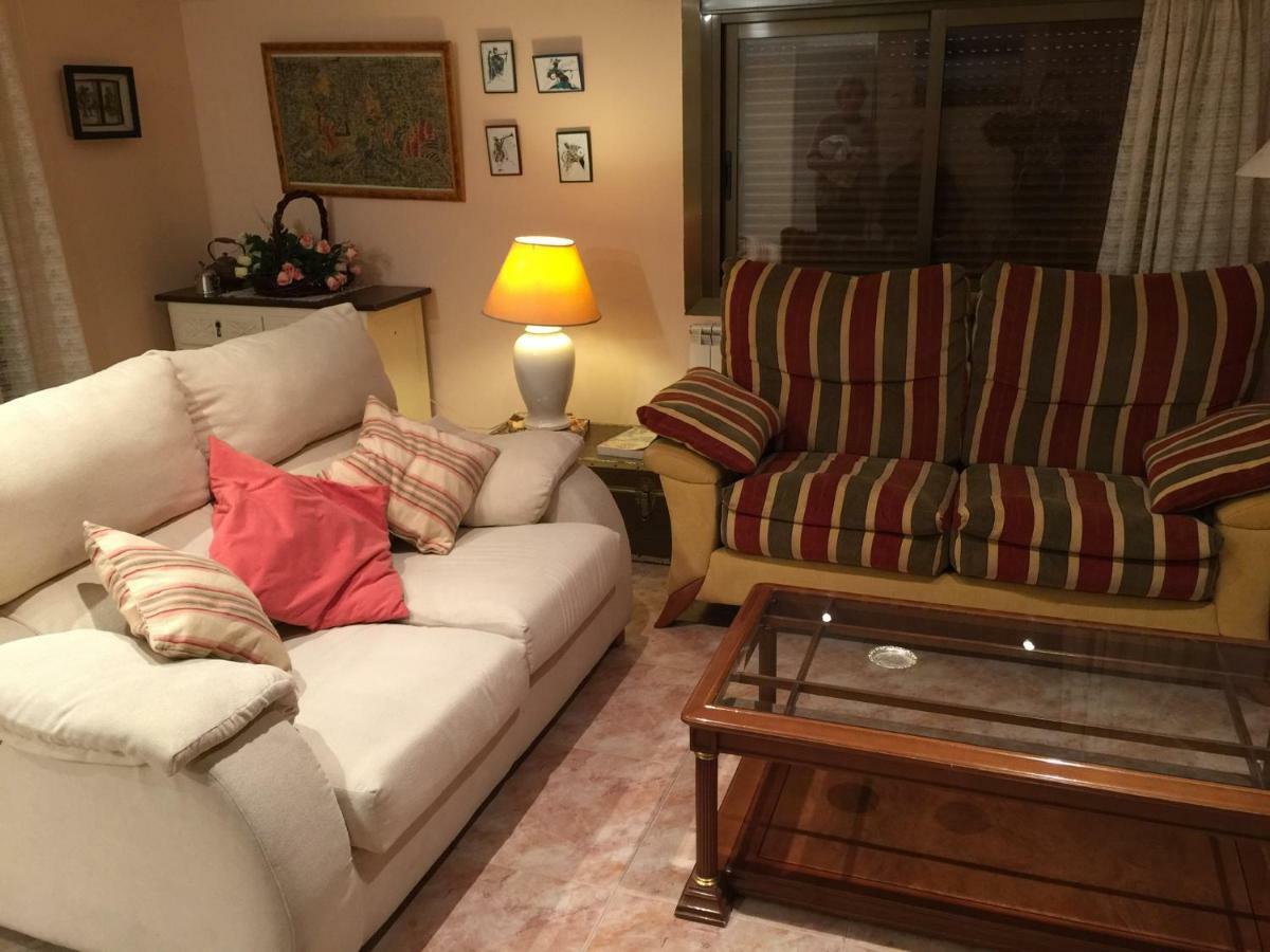 Casa Alaya Apartment Bailo ภายนอก รูปภาพ