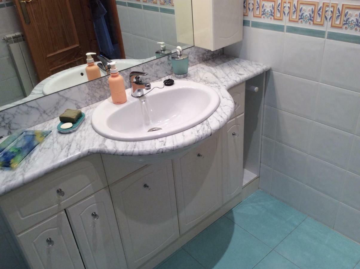 Casa Alaya Apartment Bailo ภายนอก รูปภาพ